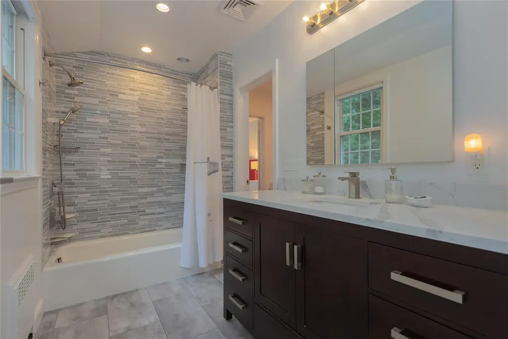 160 Douglas Place Mount Vernon NY 10552