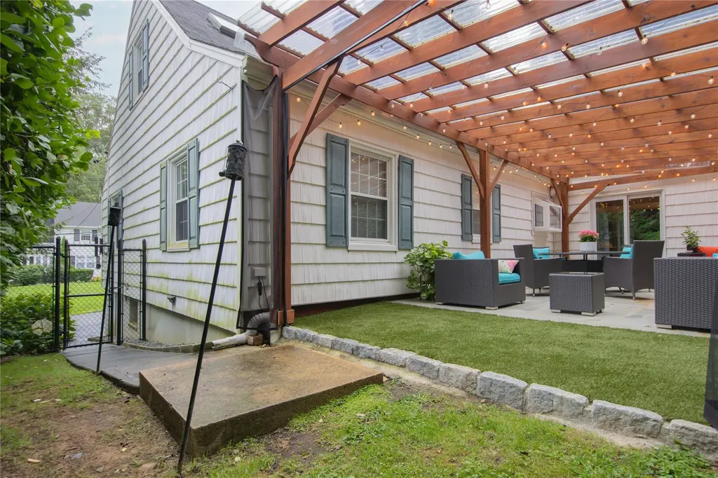 160 Douglas Place Mount Vernon NY 10552
