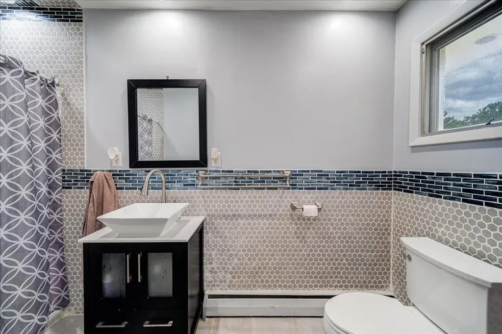 105 Milton Turnpike Milton NY 12547