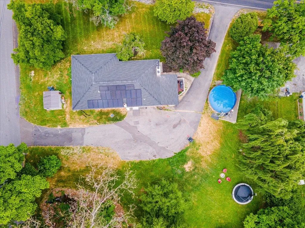 105 Milton Turnpike Milton NY 12547