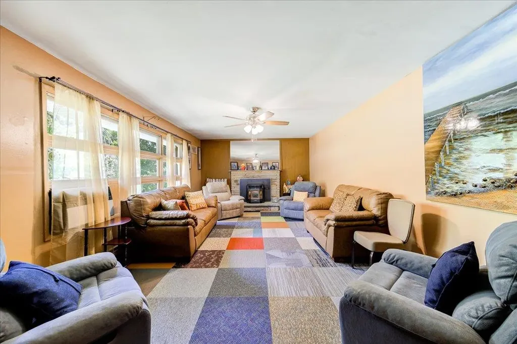 105 Milton Turnpike Milton NY 12547