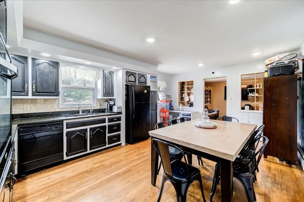 105 Milton Turnpike Milton NY 12547