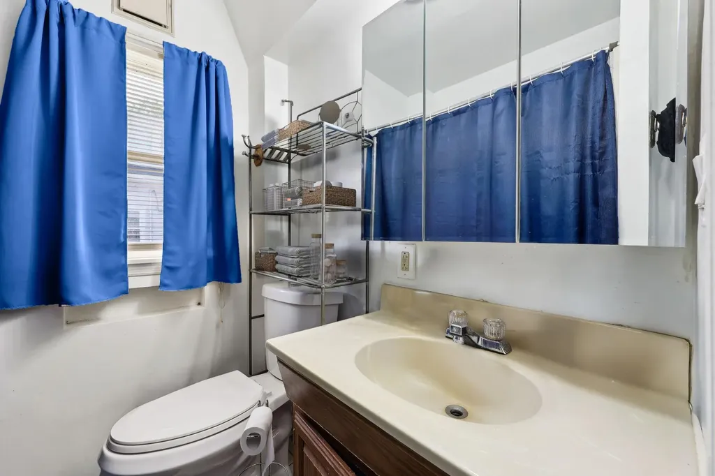 6 Fox Terrace Poughkeepsie NY 12603