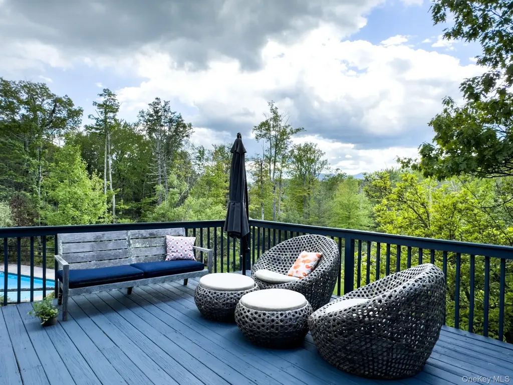 94 The Middle Way Mount Tremper NY 12457