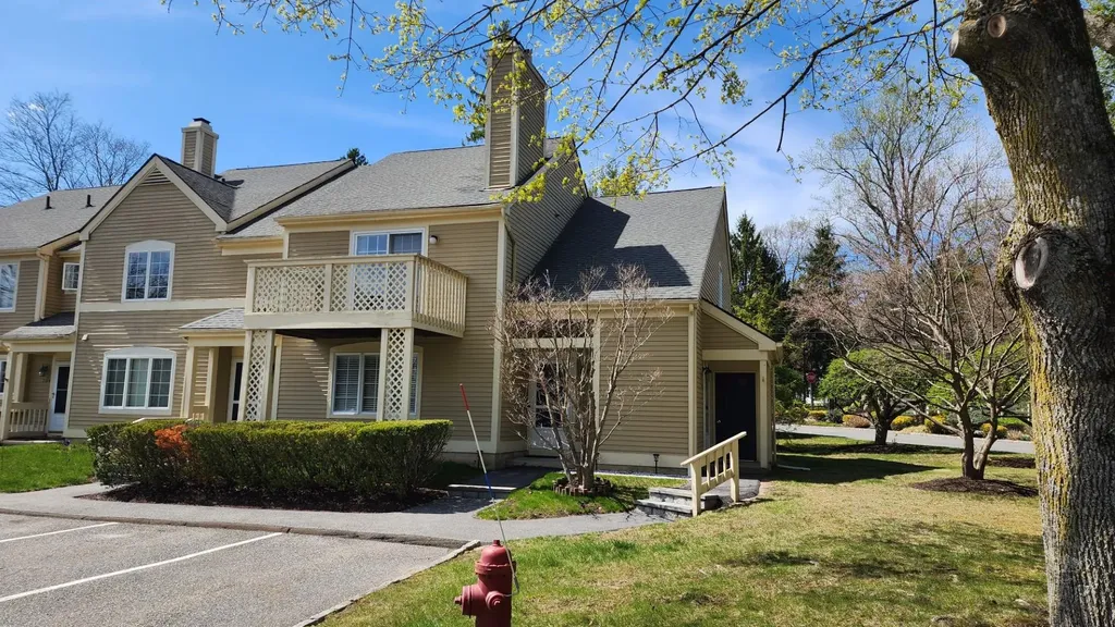 2102 Martingale Drive Carmel NY 10512