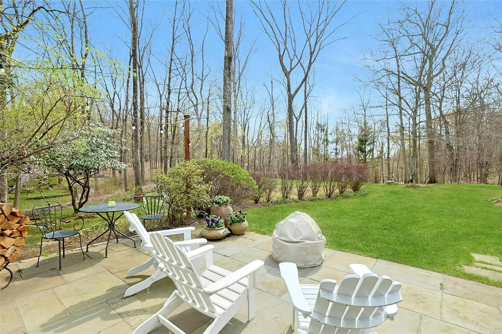 42 Cross Ridge Road Chappaqua NY 10514