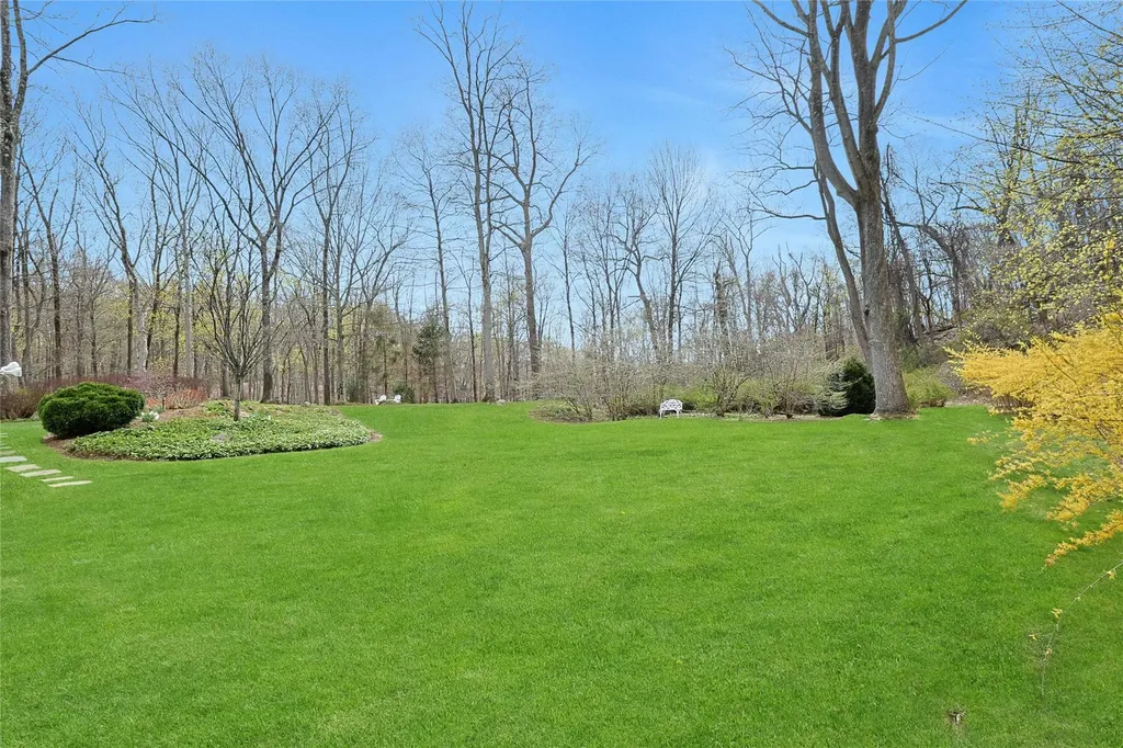 42 Cross Ridge Road Chappaqua NY 10514