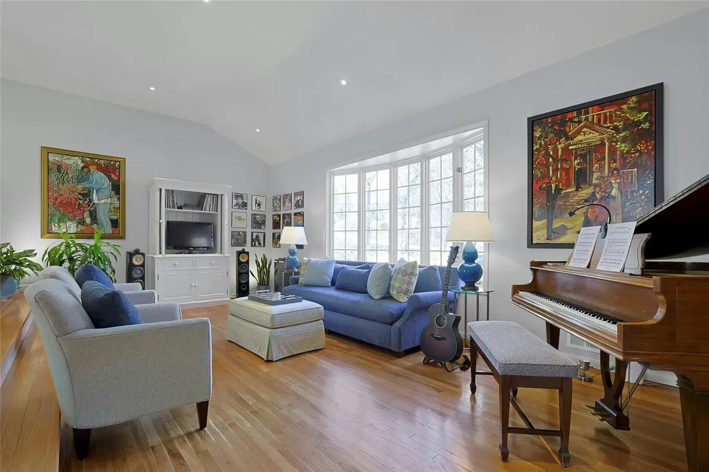 42 Cross Ridge Road Chappaqua NY 10514