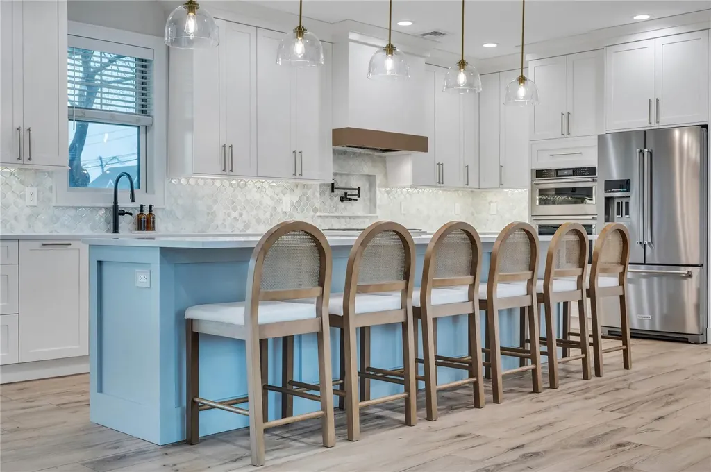 10 Humphrey Lane Blue Point NY 11715