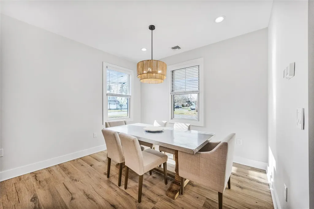 10 Humphrey Lane Blue Point NY 11715