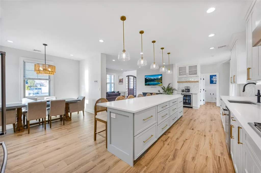 10 Humphrey Lane Blue Point NY 11715