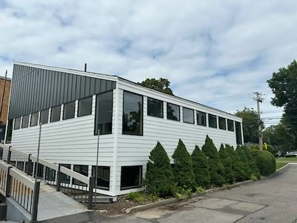 152 E Main Street Huntington NY 11743