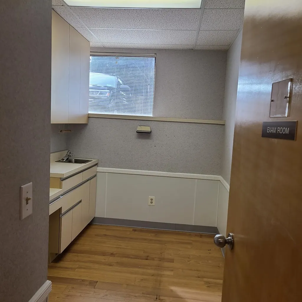 152 E Main Street Huntington NY 11743