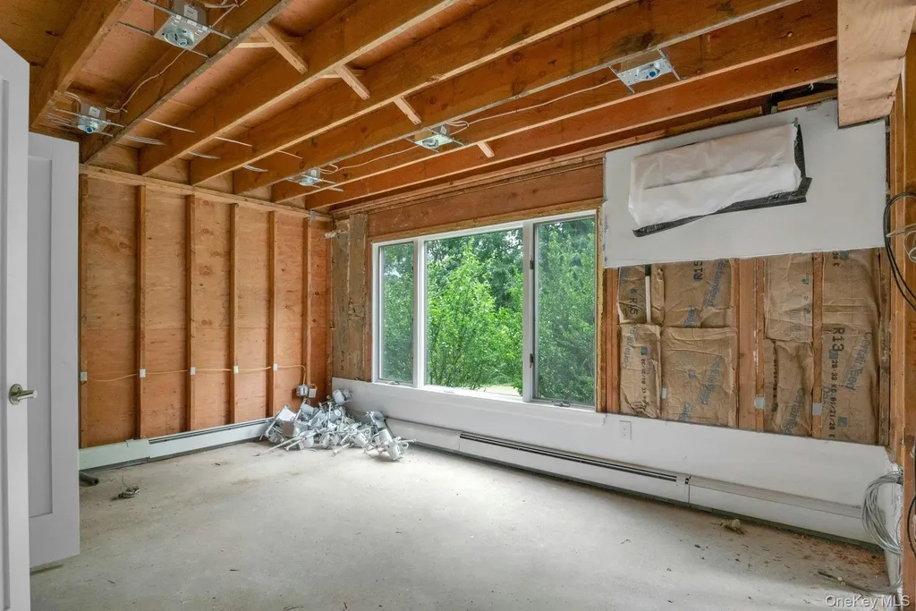 14 Perry Court Armonk NY 10504