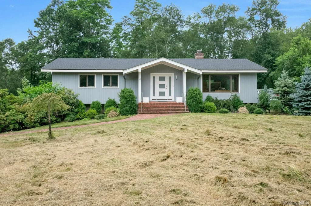 14 Perry Court Armonk NY 10504