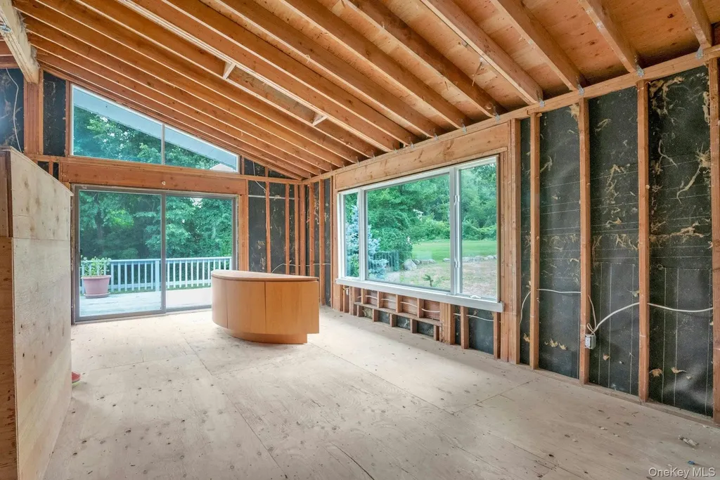 14 Perry Court Armonk NY 10504