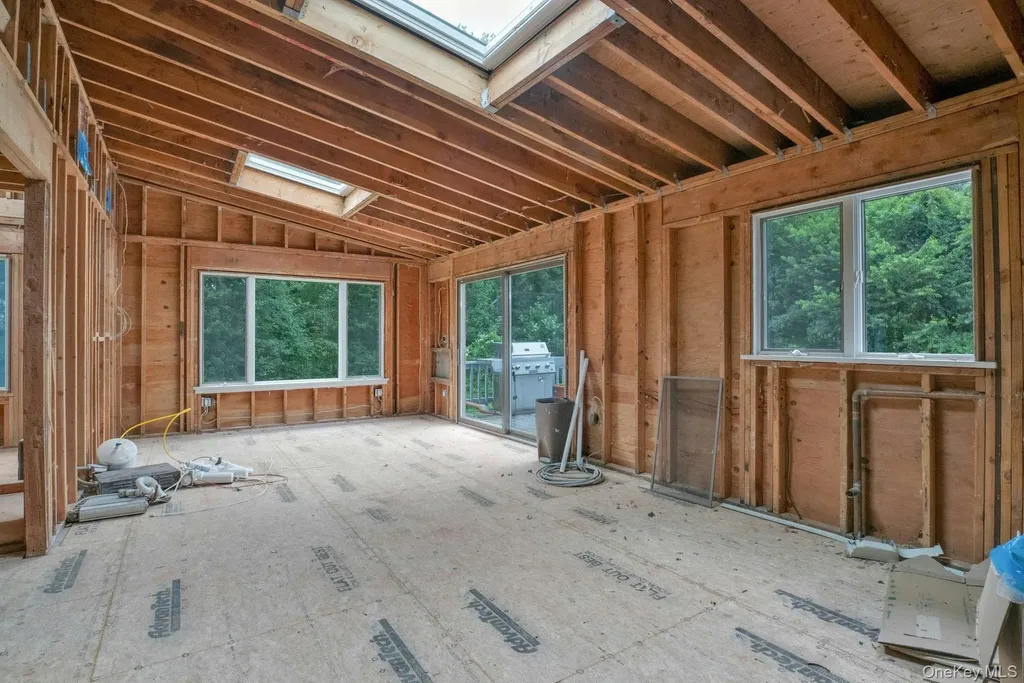 14 Perry Court Armonk NY 10504
