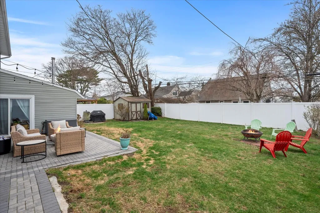 29 Swallow Lane Levittown NY 11756