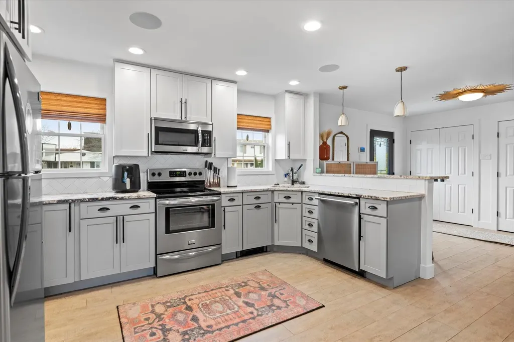 29 Swallow Lane Levittown NY 11756