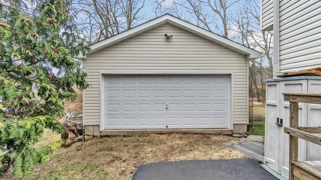 76 Edgewater Drive Mastic Beach NY 11951