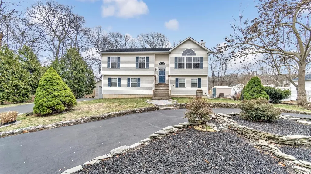 76 Edgewater Drive Mastic Beach NY 11951