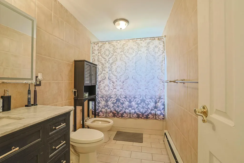 34 Roger Avenue Middletown NY 10940