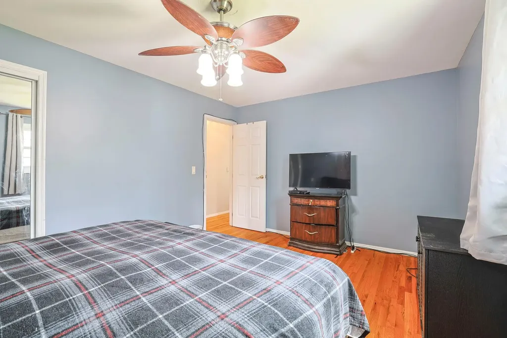 34 Roger Avenue Middletown NY 10940