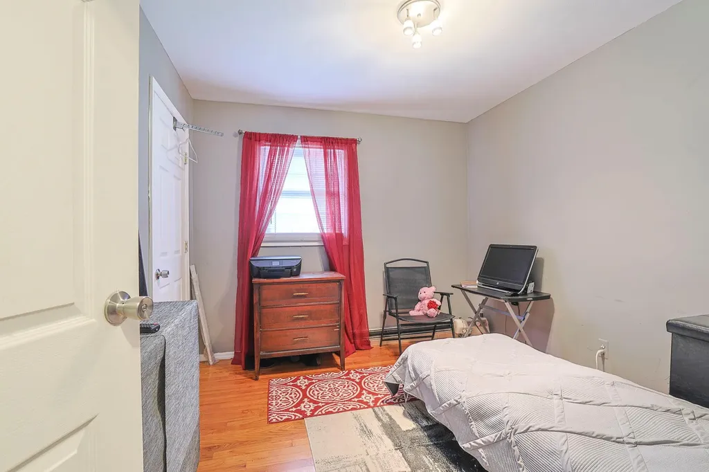 34 Roger Avenue Middletown NY 10940