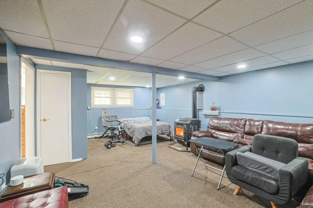 34 Roger Avenue Middletown NY 10940