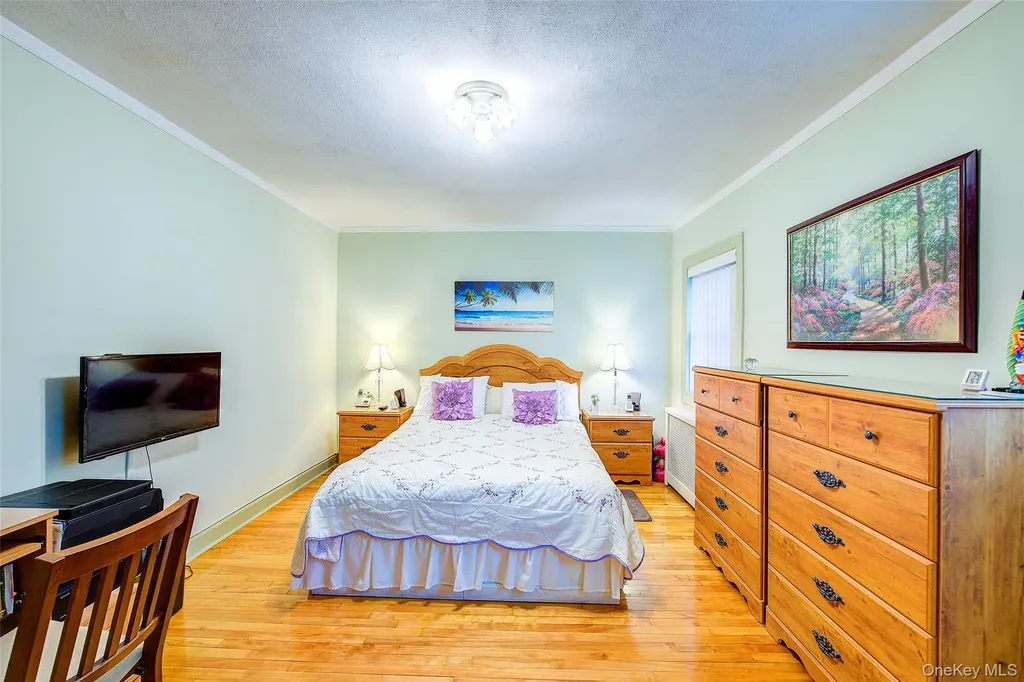 196-57 69th Avenue Fresh Meadows NY 11365