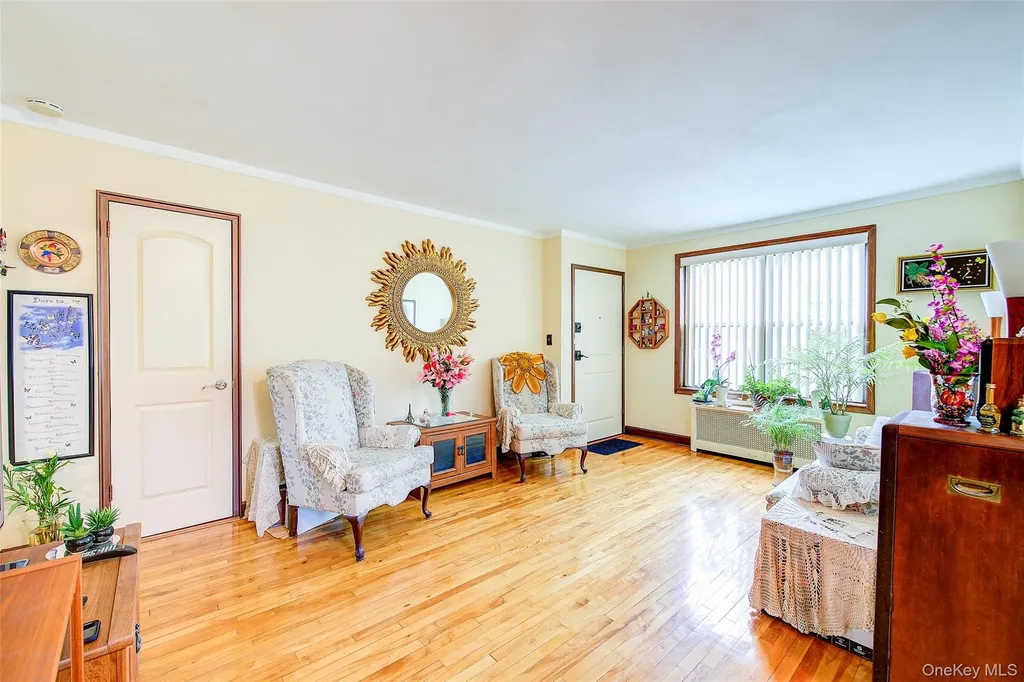 196-57 69th Avenue Fresh Meadows NY 11365