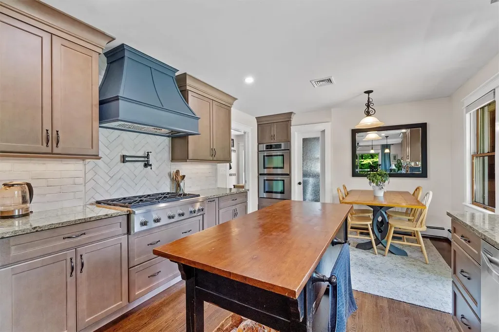 153 Gleneida Ridge Road Carmel NY 10512