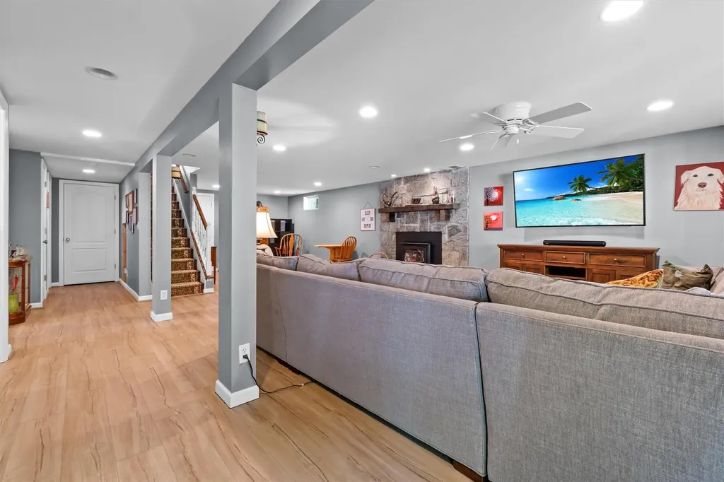 153 Gleneida Ridge Road Carmel NY 10512