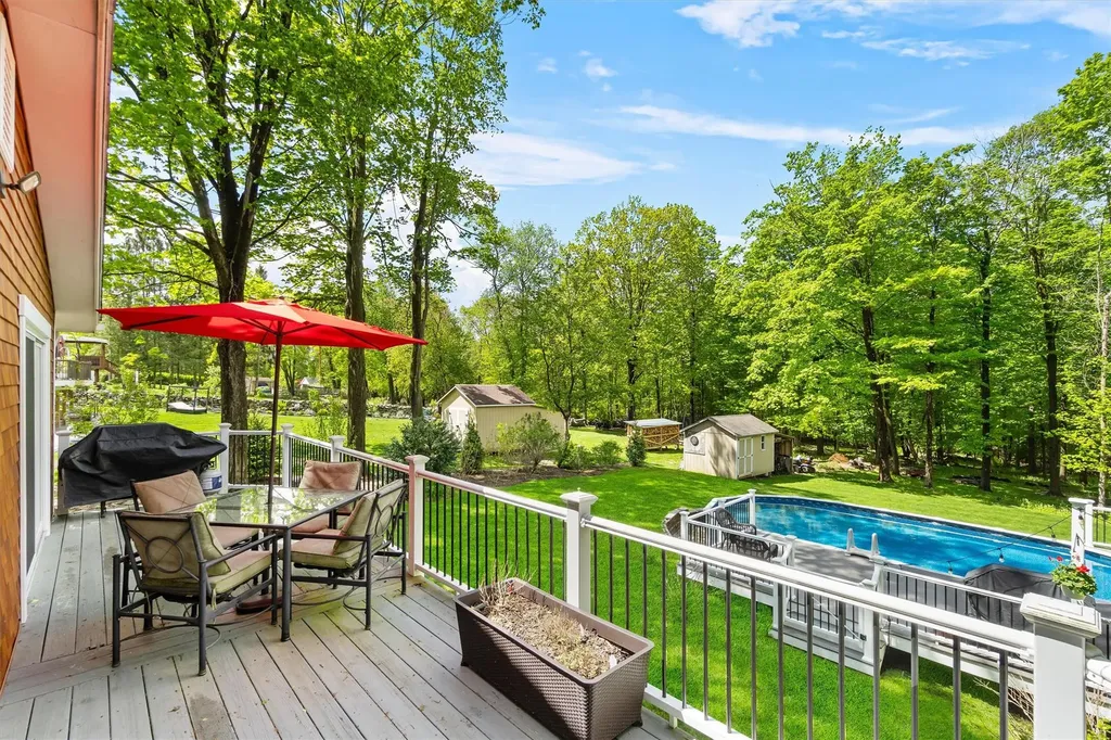 153 Gleneida Ridge Road Carmel NY 10512