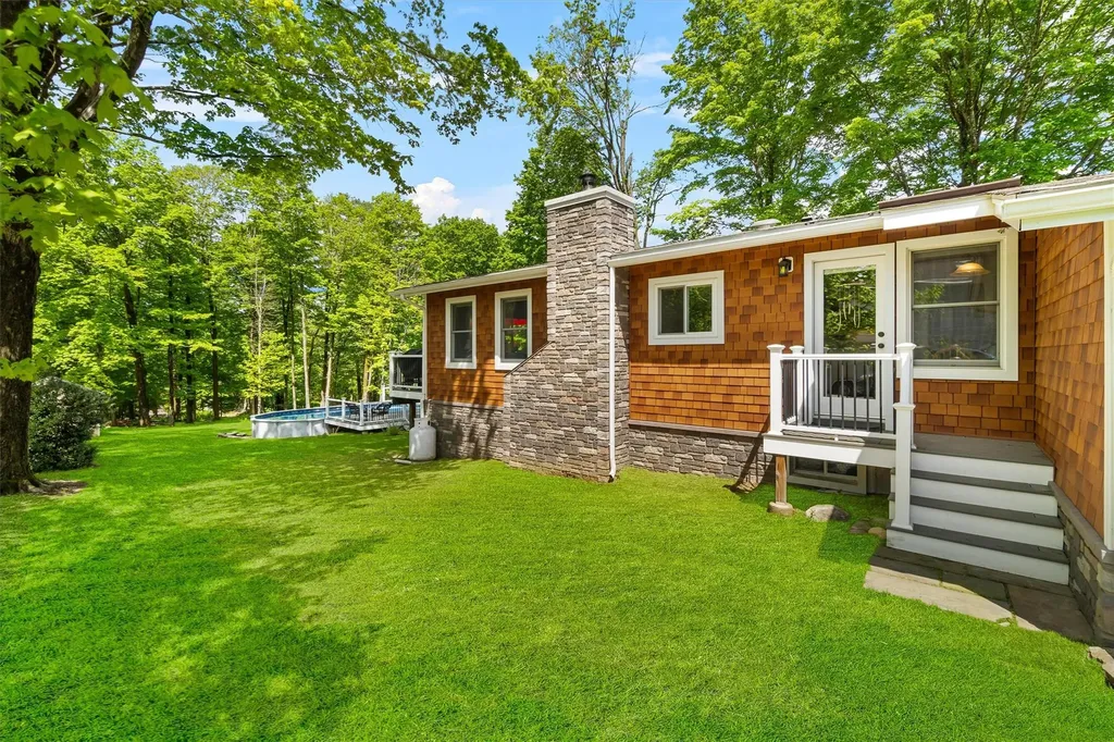 153 Gleneida Ridge Road Carmel NY 10512