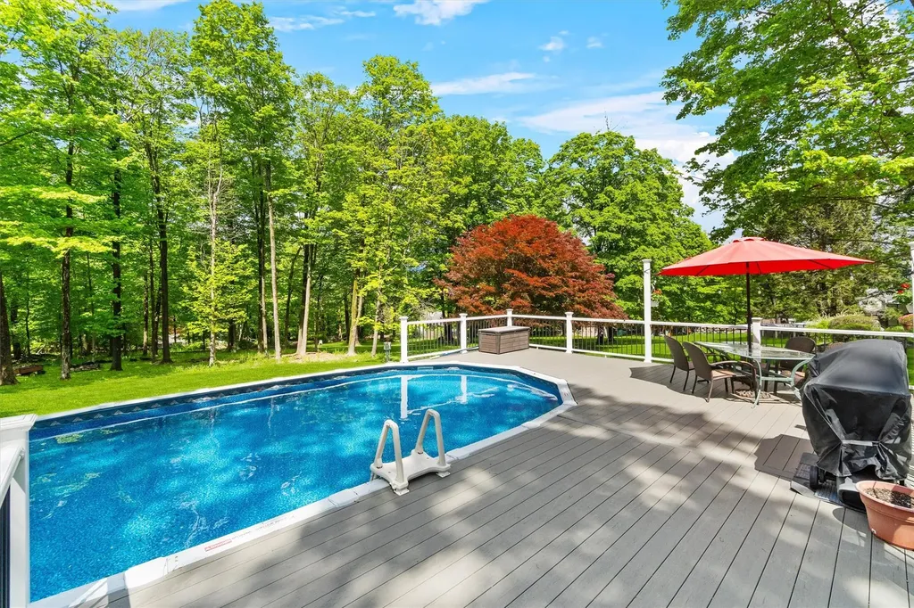 153 Gleneida Ridge Road Carmel NY 10512