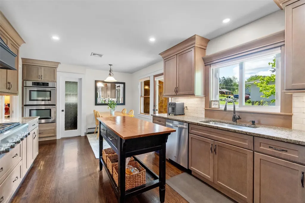 153 Gleneida Ridge Road Carmel NY 10512
