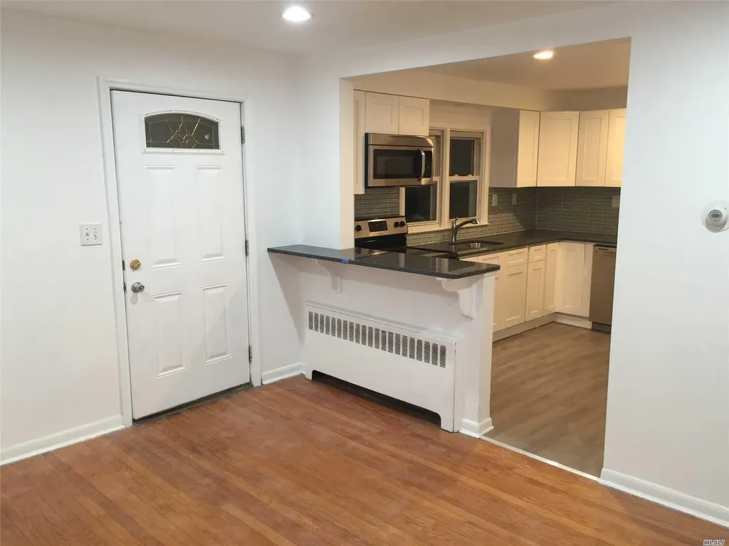 33 Sherman Avenue Bethpage NY 11714