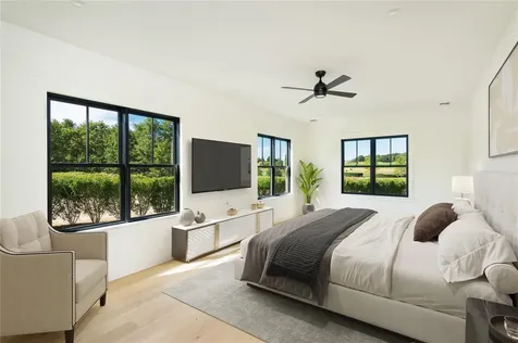 97 Club Drive N Baiting Hollow NY 11933