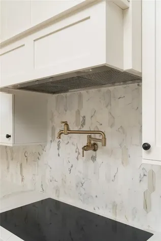 97 Club Drive N Baiting Hollow NY 11933