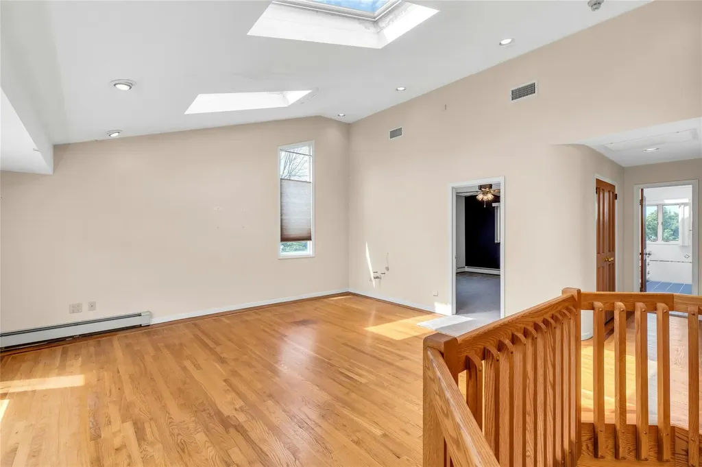 2789 Rita Court Bellmore NY 11710