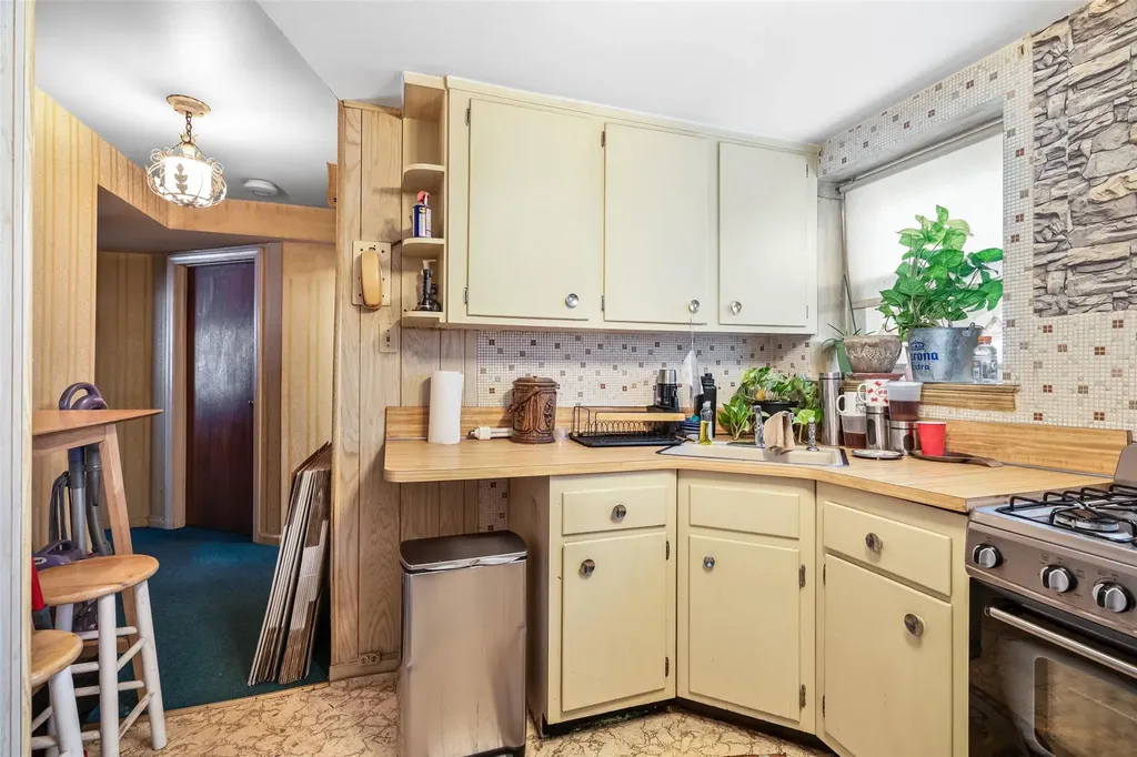 4167 Wilder Avenue Bronx NY 10466