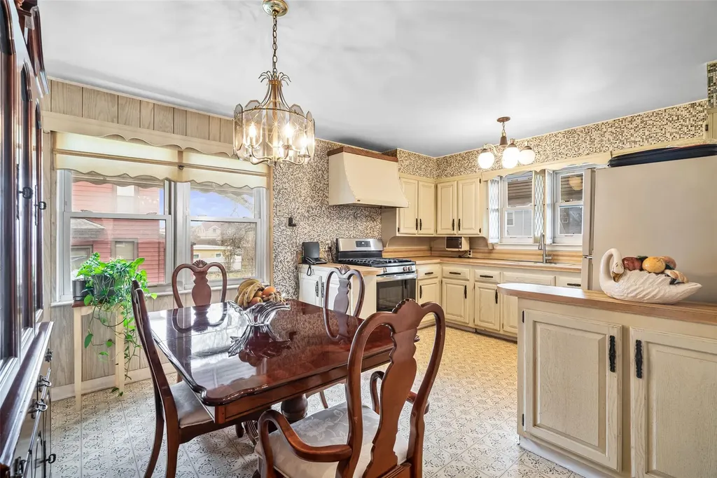 4167 Wilder Avenue Bronx NY 10466