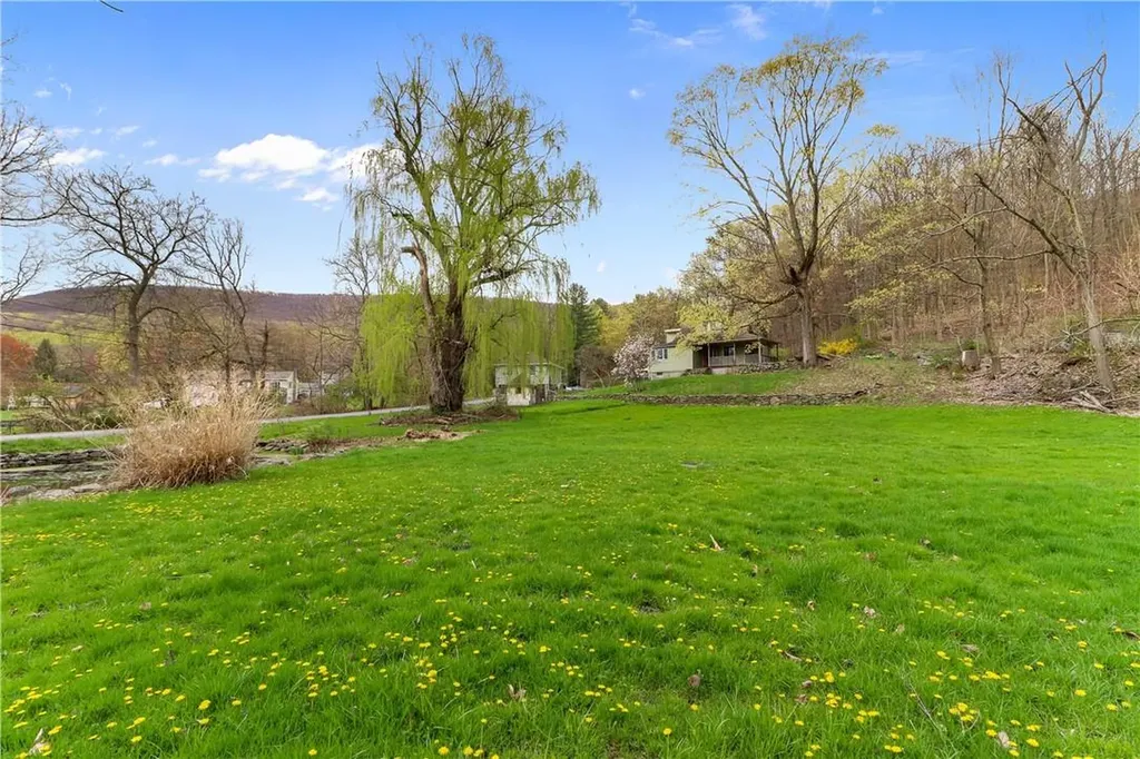 2 Iris Road Cornwall NY 12518