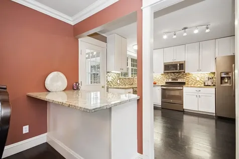 33 Wellesley Place Fishkill NY 12524