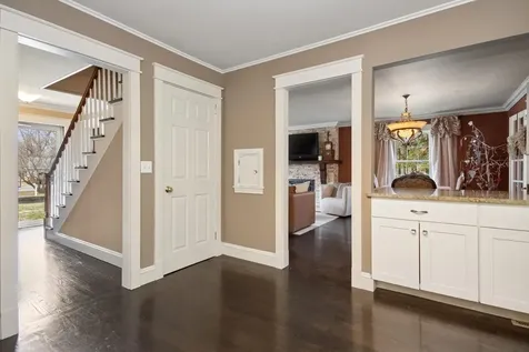 33 Wellesley Place Fishkill NY 12524