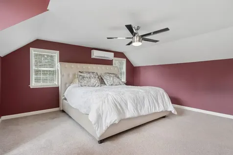 33 Wellesley Place Fishkill NY 12524