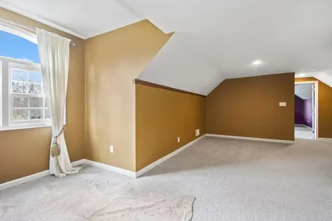 33 Wellesley Place Fishkill NY 12524