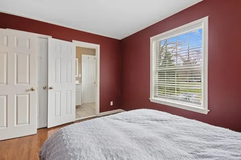 33 Wellesley Place Fishkill NY 12524