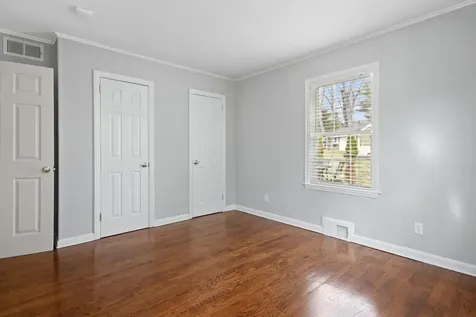 33 Wellesley Place Fishkill NY 12524
